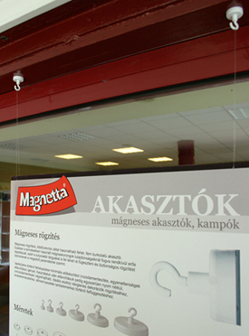 mgneses akaszt